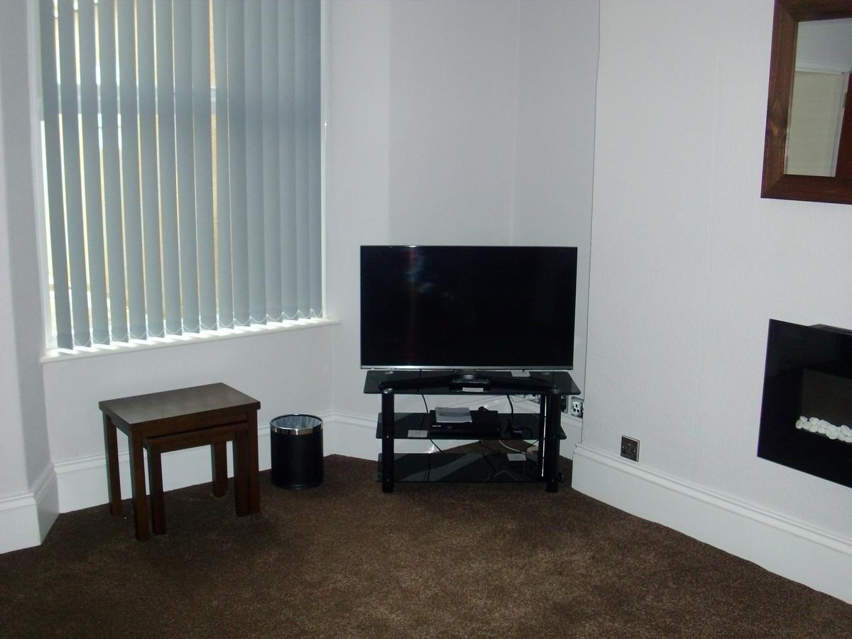 Lockinbar Holiday Apartments Tenby Esterno foto